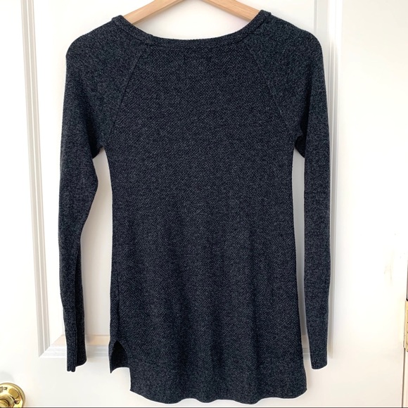 American Eagle Outfitters Waffle Knit Gray Sweater - Picture 2 of 4